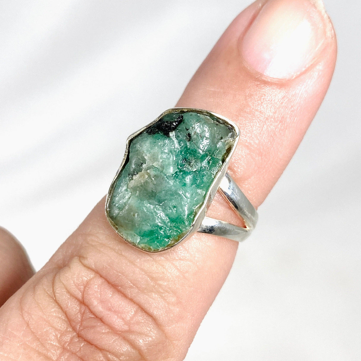 Emerald Raw Ring Size 7 KRGJ2979 - Nature's Magick