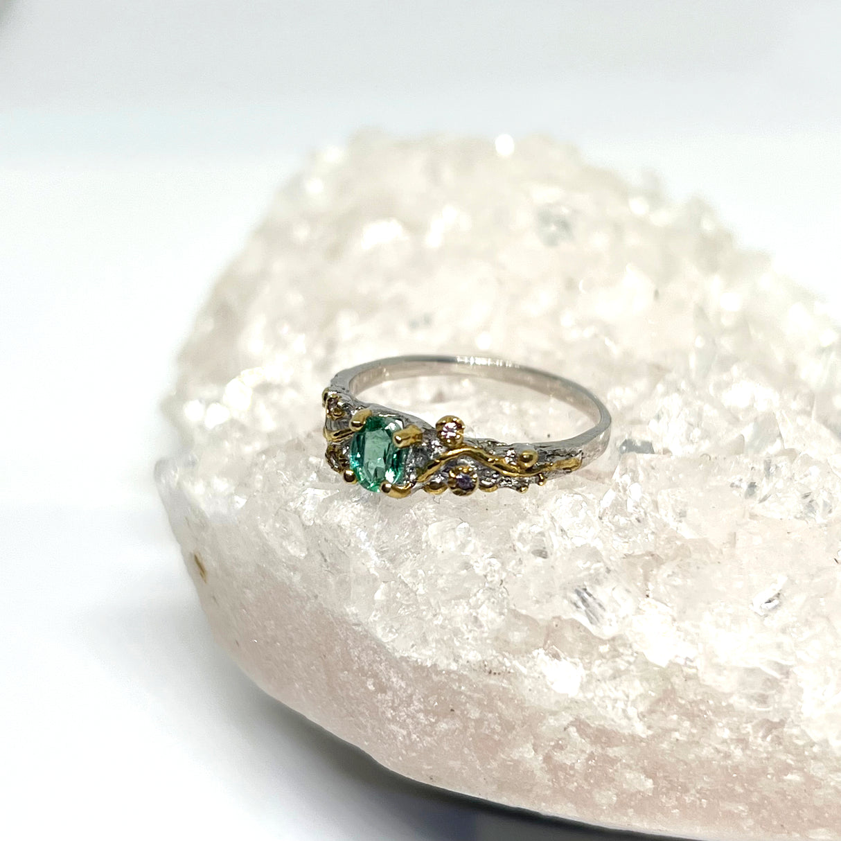 Emerald & Sapphire with 925 silver 18ct gold ring size 7 GRA78