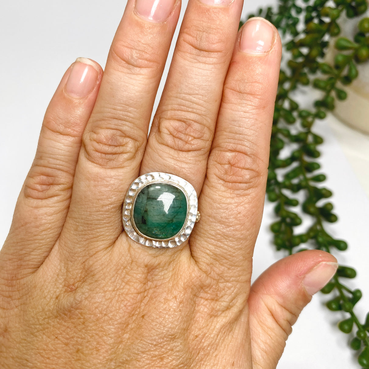 Emerald Square Cabochon Ring with Hammered Detailing Size 8 KPGJ3301