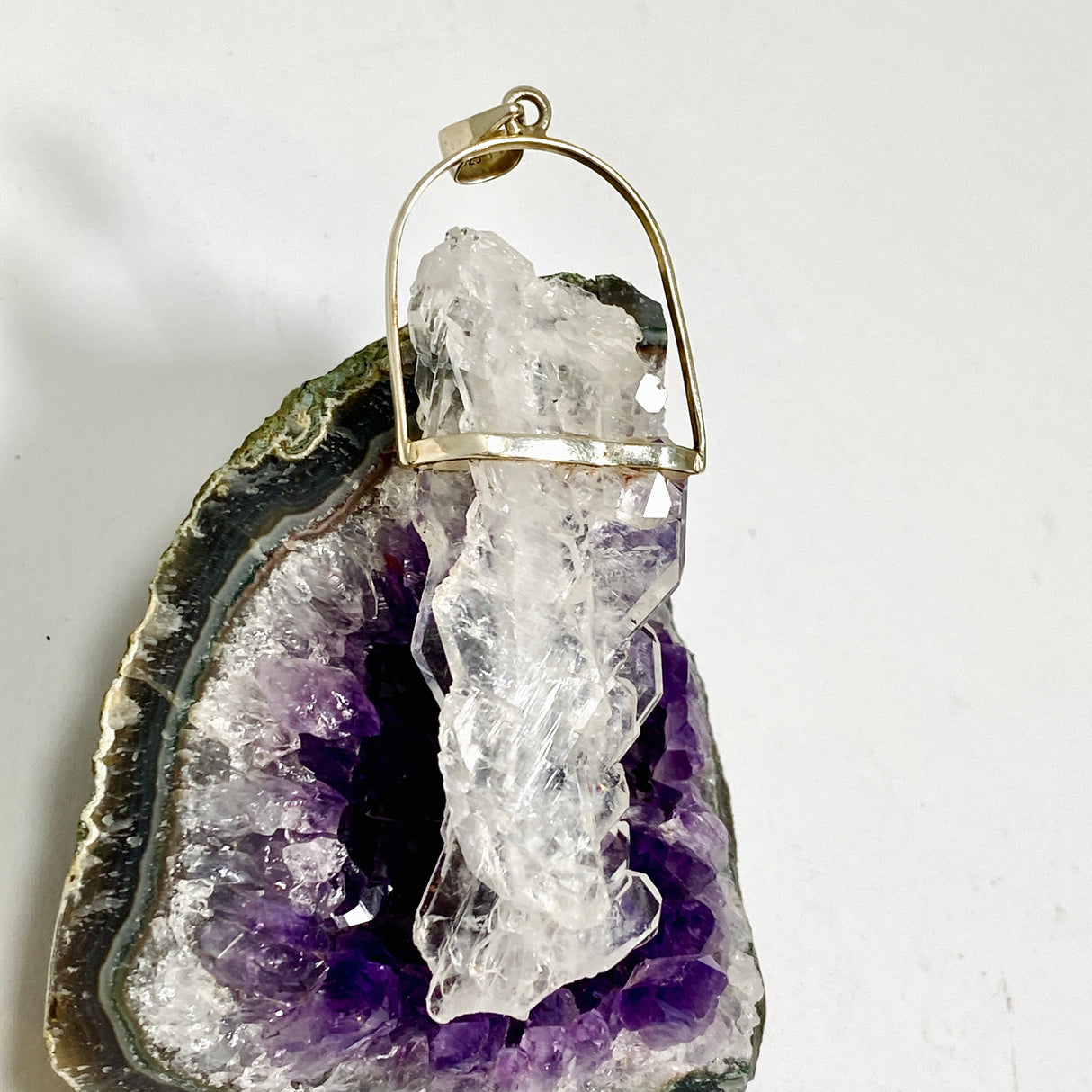 Faden Quartz Raw Crystal Pendant PPGJ1100