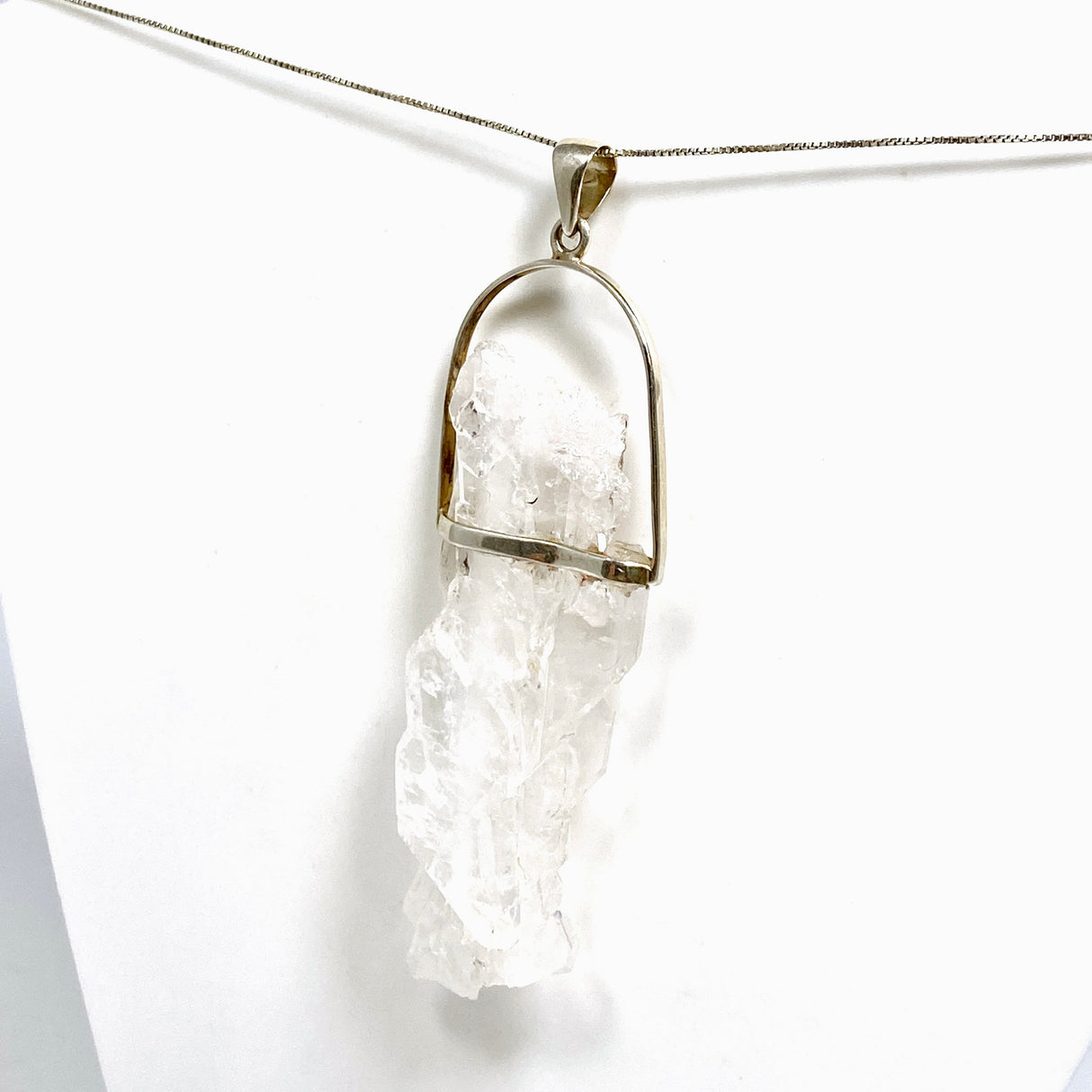 Faden Quartz Raw Crystal Pendant PPGJ1100