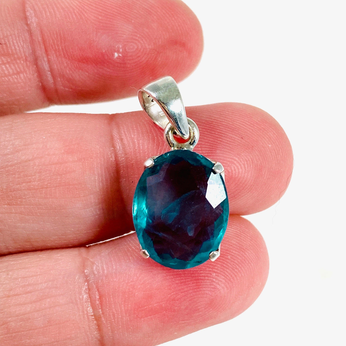 Fluorite Oval Faceted Pendant PPGJ498 - Nature's Magick