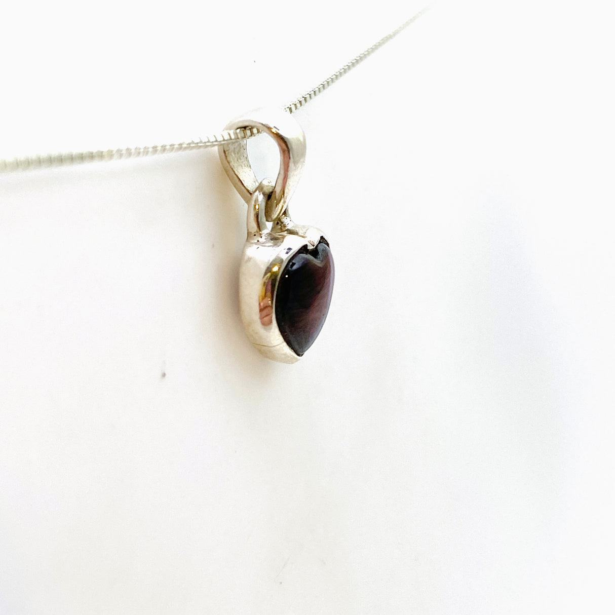 Garnet Heart Cabochon Pendant PPGJ870