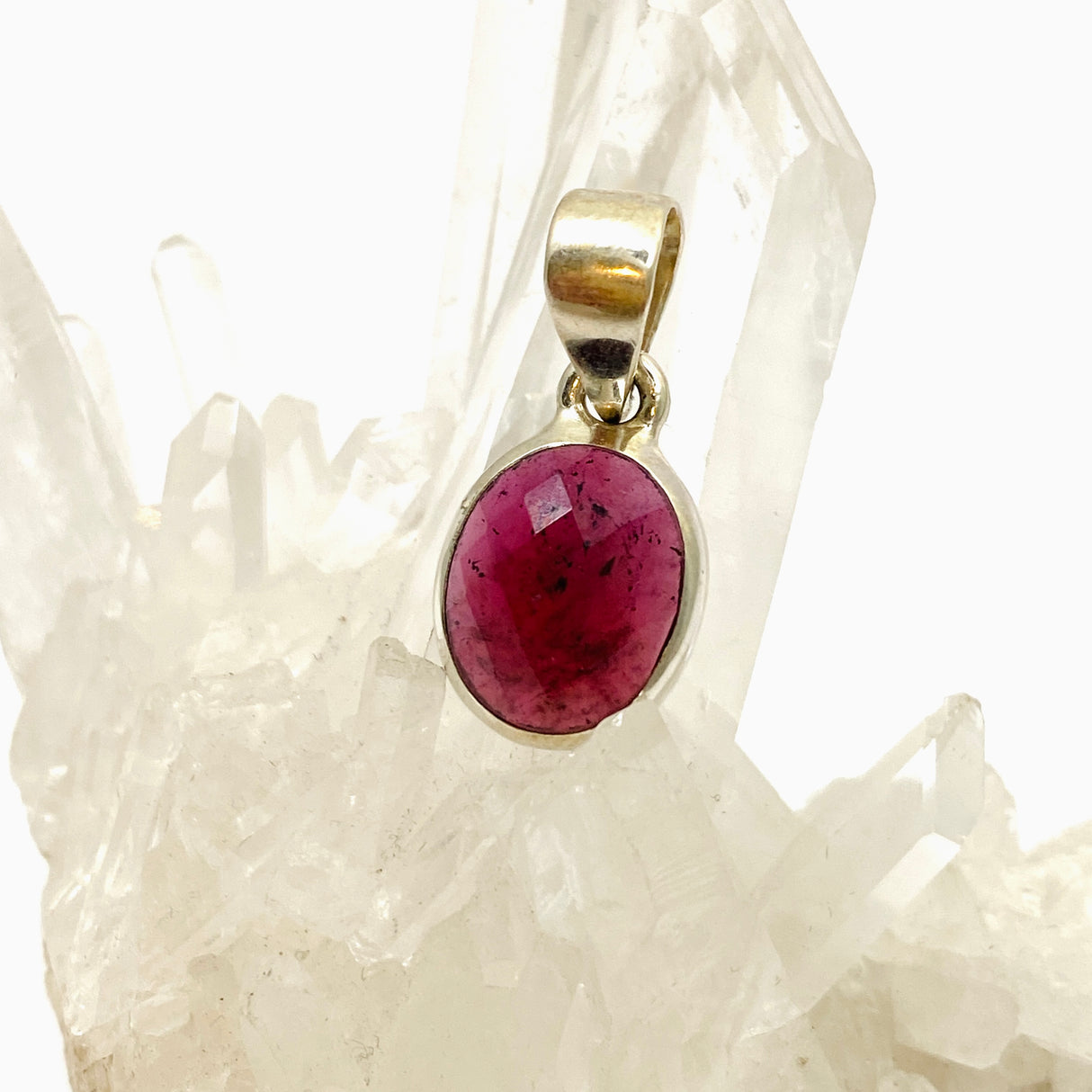 Garnet Oval Checkerboard Faceted Pendant PPGJ868