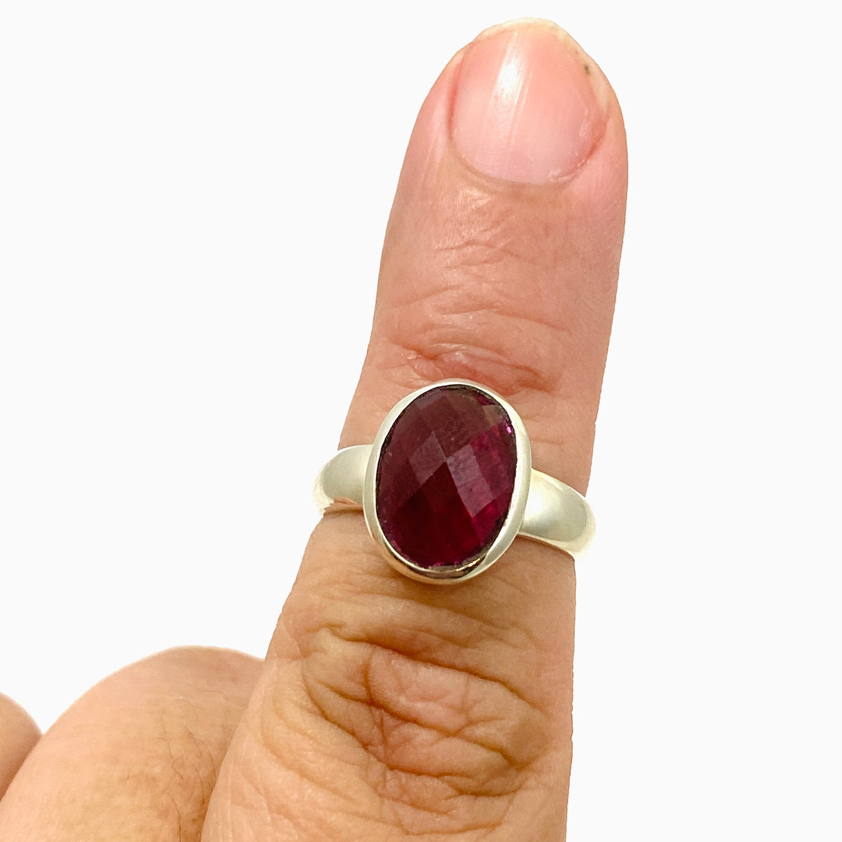 Garnet Oval Checkerboard Faceted Ring Size 7 PRGJ620