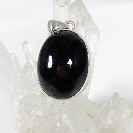 Garnet Oval Pendant KPGJ4131 - Nature's Magick