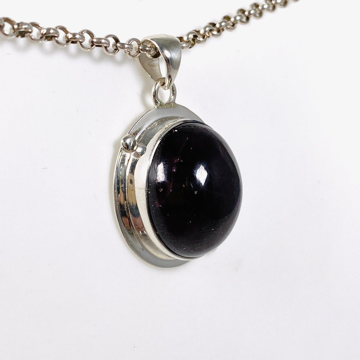 Garnet Oval Pendant with Silver Detailing KPGJ4133 - Nature's Magick