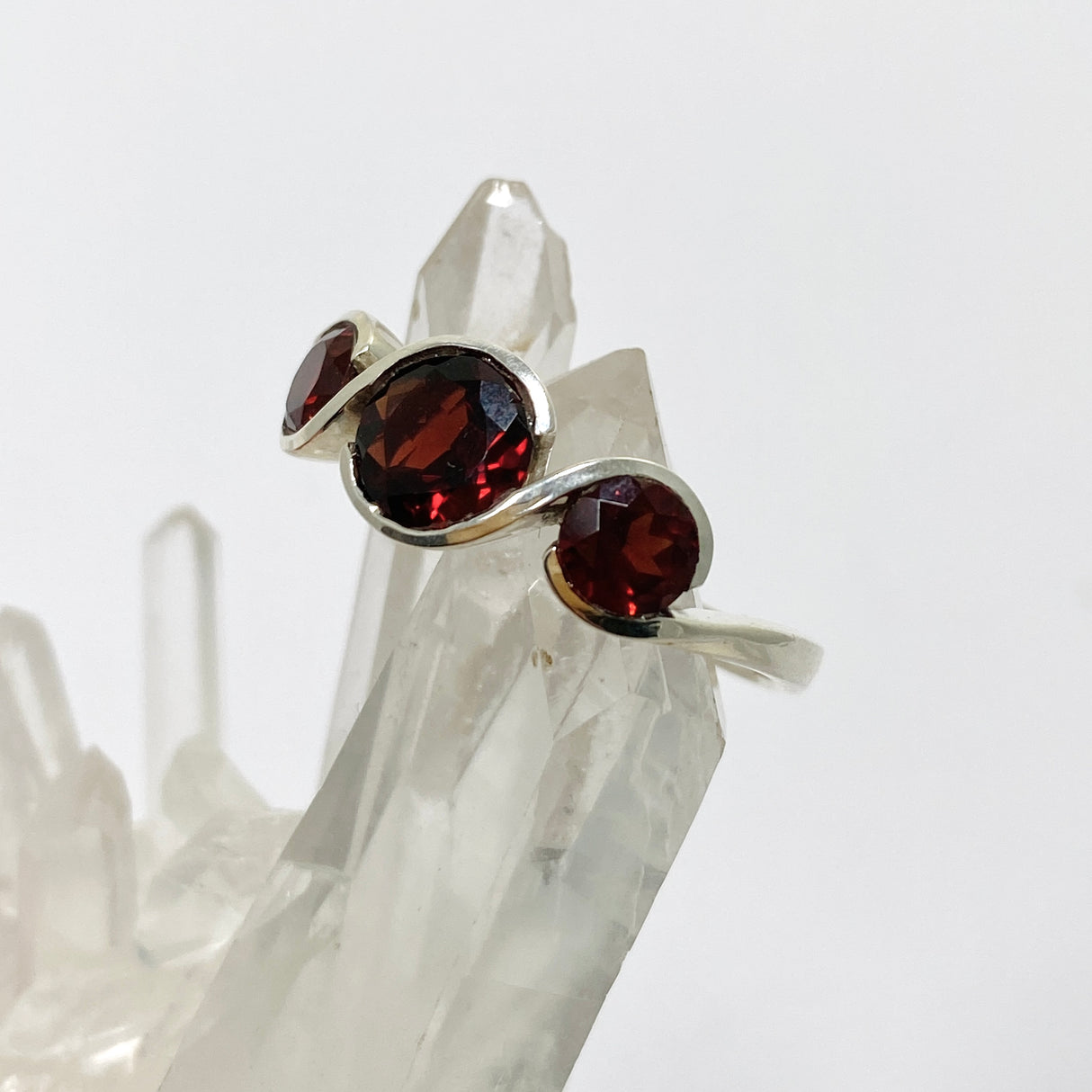 Garnet Round Faceted Multi-stone Ring Size 10 PRGJ924