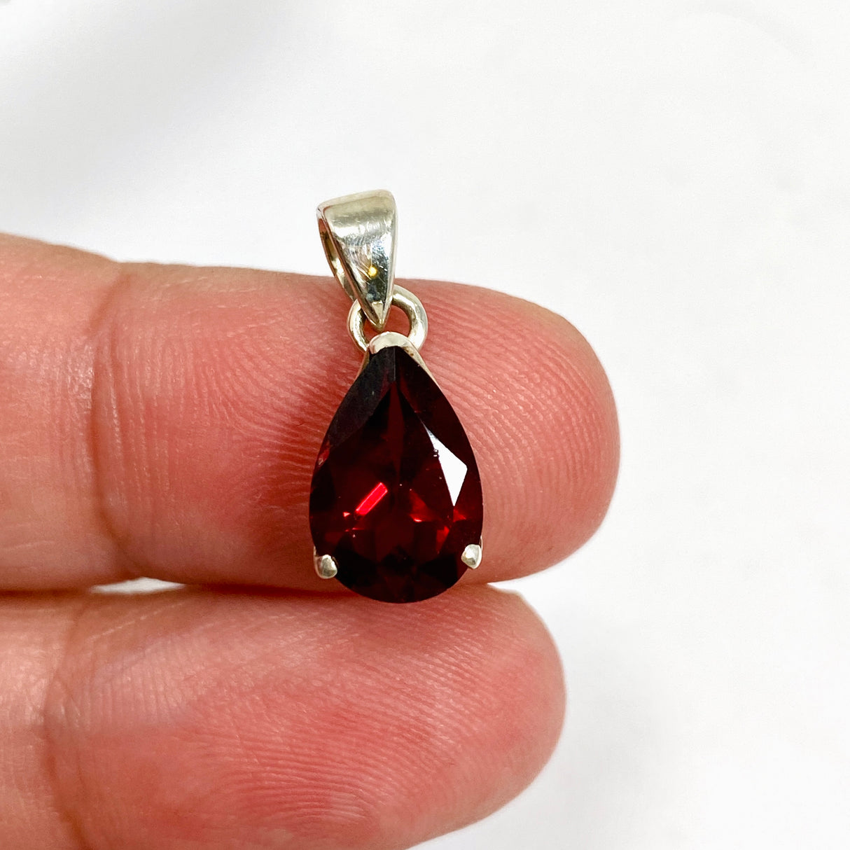 Garnet Teardrop Faceted Pendant PPGJ1158
