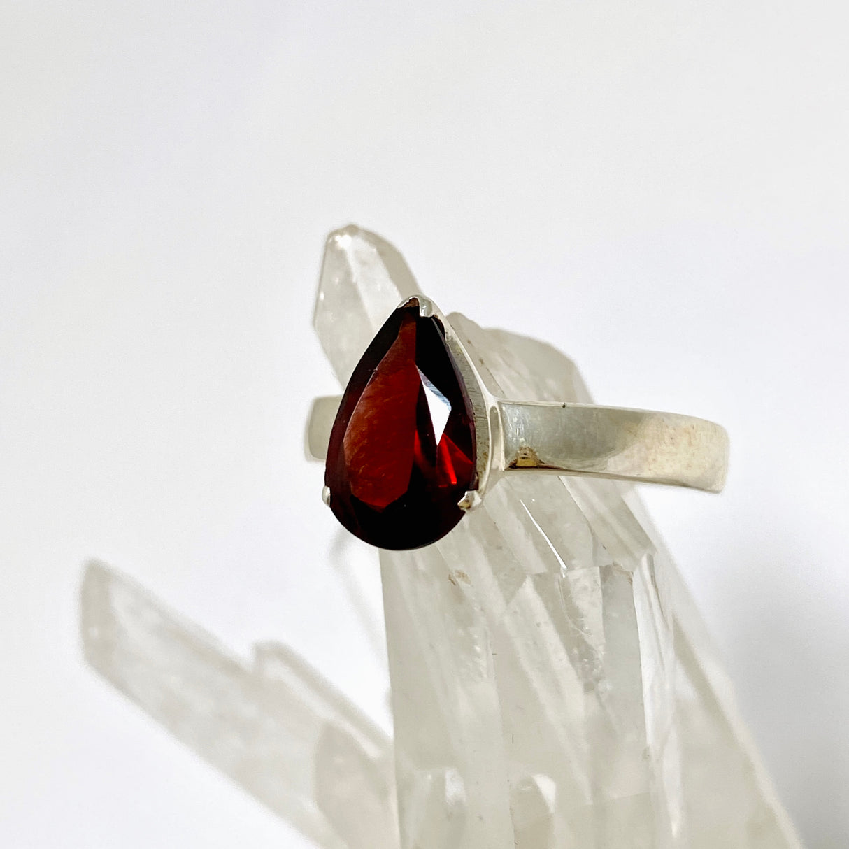 Garnet Teardrop Faceted Ring Size 10 PRGJ957