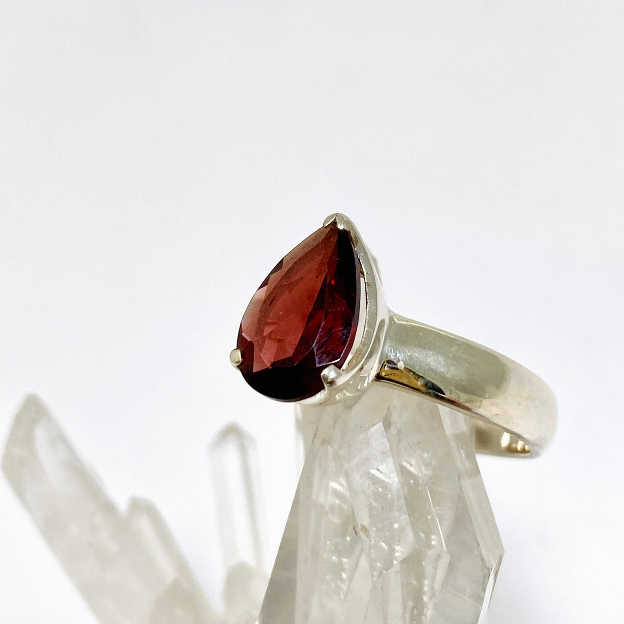 Garnet Teardrop Faceted Ring Size 7.5 PRGJ963