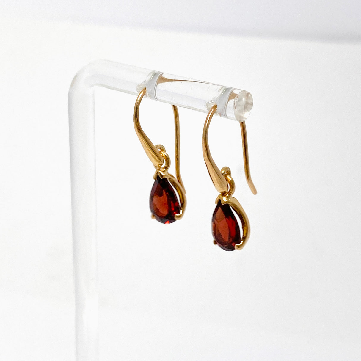 Gemstone Teardrop Faceted 1 micron Gold Plated Claw Set Drop Earrings PEGJ369