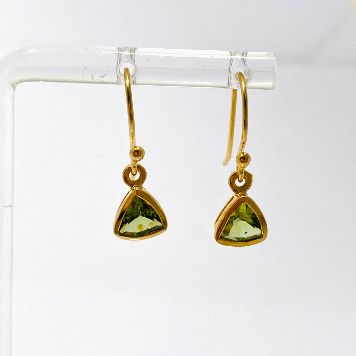 Gemstone Trillion Faceted 1 micron Gold Plated Channel Set Drop Earrings PEGJ367
