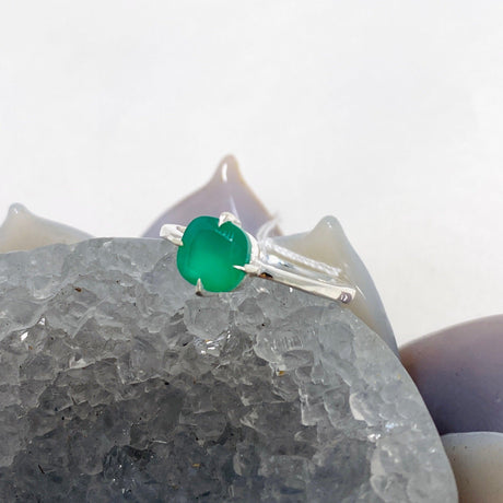 Green Chalcedony Faceted Square Solitare Ring R4806 - Nature's Magick