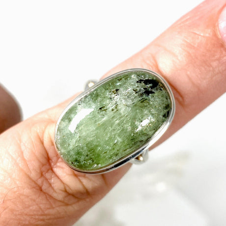 Green Kyanite oval ring s.7 KRGJ2708