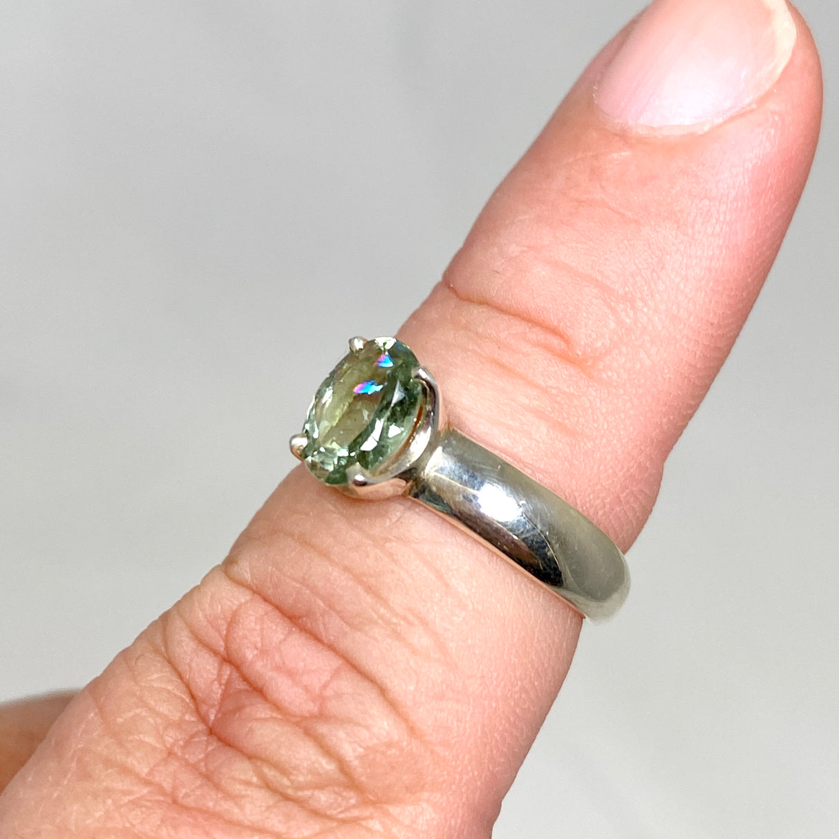 Green Tourmaline Oval Faceted Ring Size 7 PRGJ542