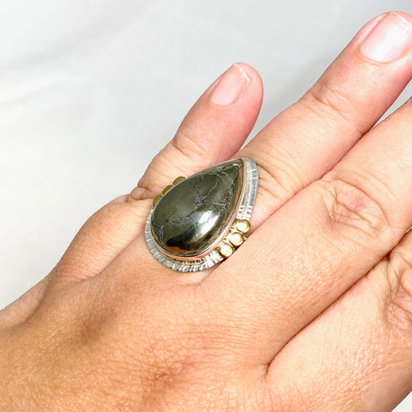 Healer's Gold Teardrop Ring with Brass Accents Size 10 KRGJ3197 - Nature's Magick