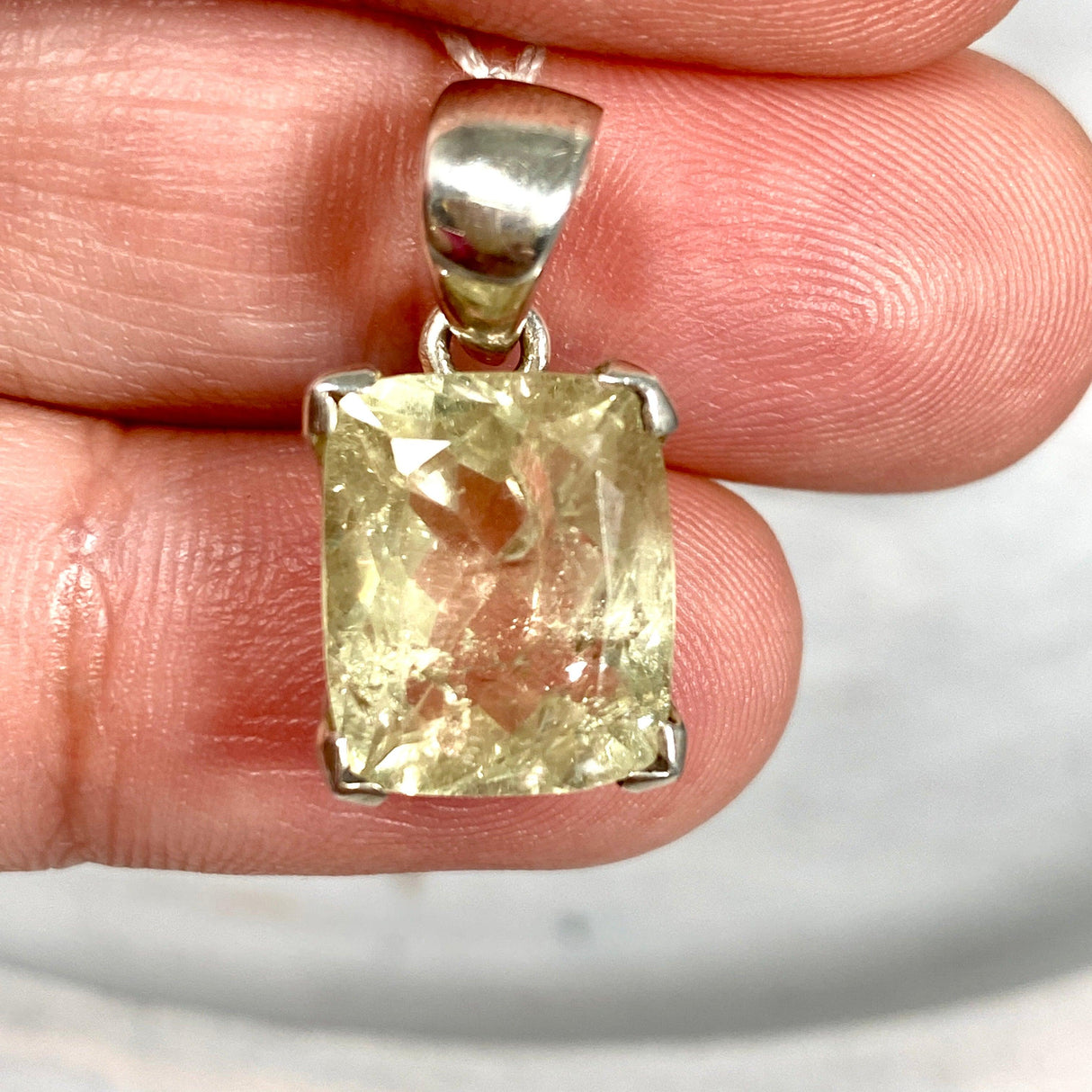 Heliodor faceted square pendant PPGJ327 - Nature's Magick