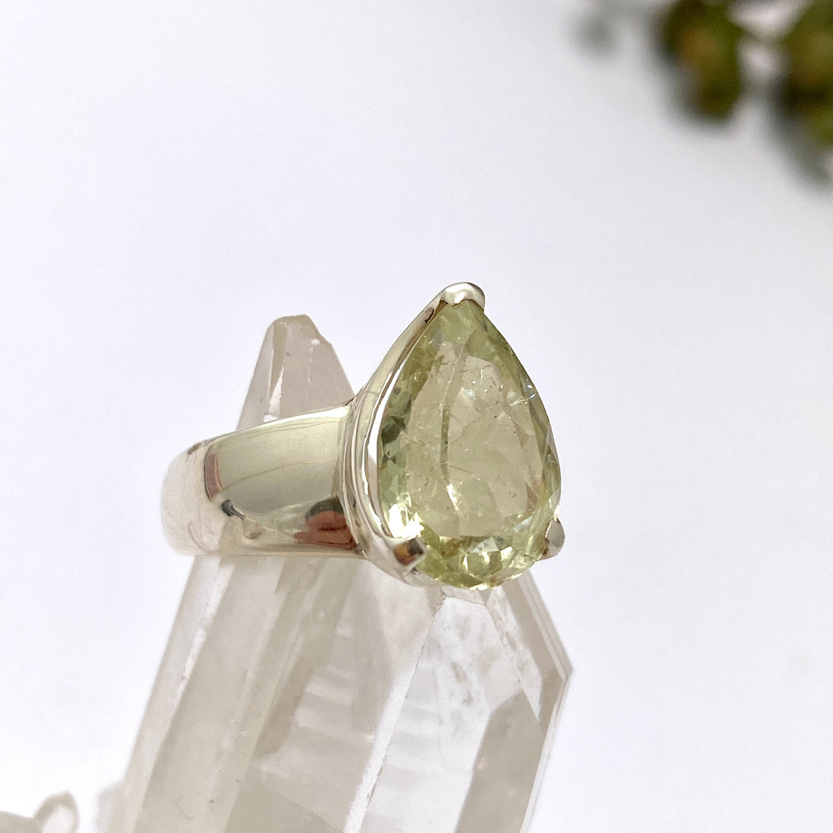 Heliodor Teardrop Faceted Ring Size 7.5 PRGJ777