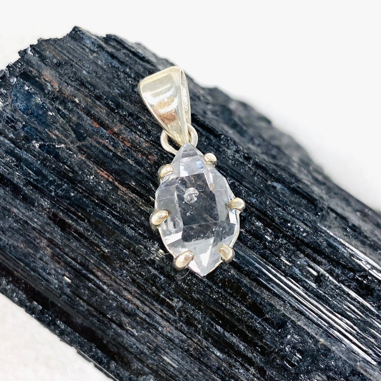 Herkimer Diamond Crystal Pendant BTP-10 - Nature's Magick