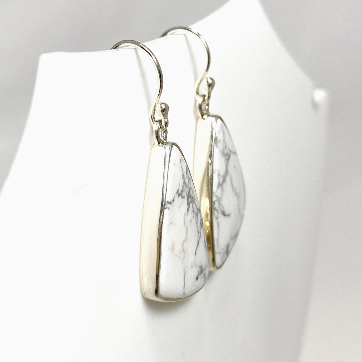 Howlite Freeform Earrings KEGJ1489 - Nature's Magick