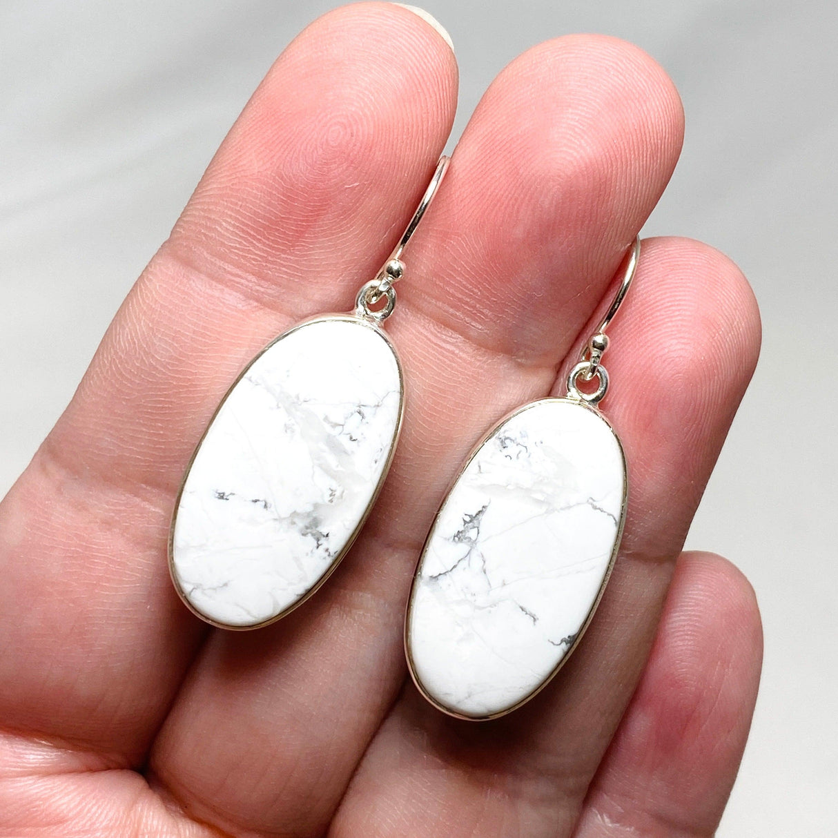 Howlite Oval Earrings KEGJ1488 - Nature's Magick