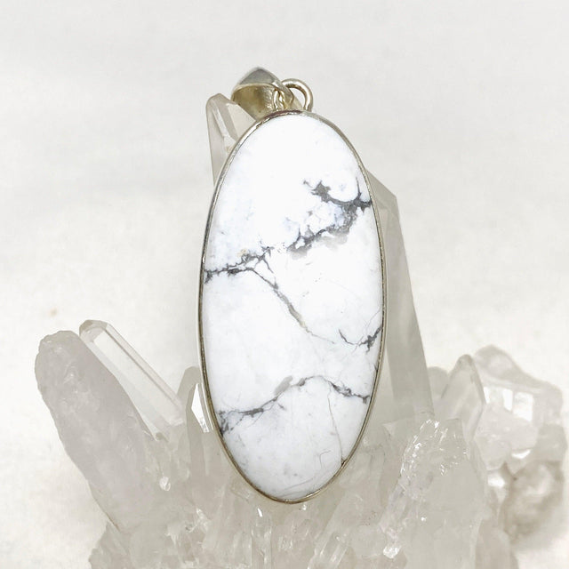 Howlite Oval Pendant KPGJ4404 - Nature's Magick