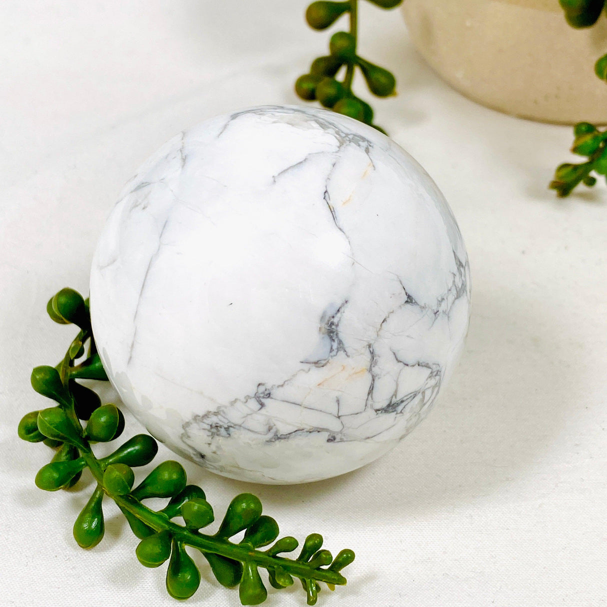 Howlite Sphere HS-02 - Nature's Magick