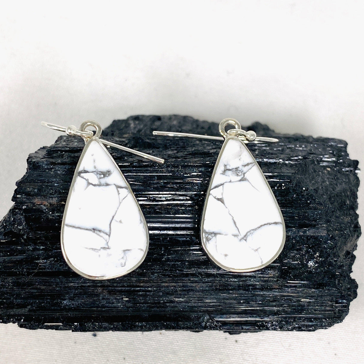 Howlite Teardrop Earrings KEGJ1440 - Nature's Magick