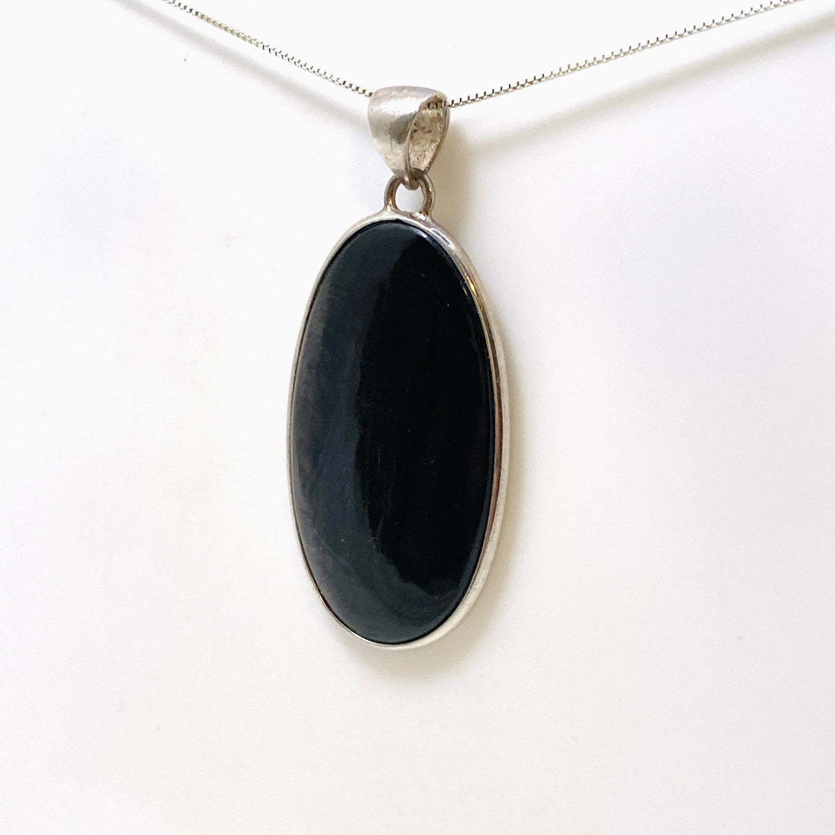 Hypersthene oval pendant KPGJ3062