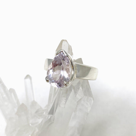 Kunzite Faceted Teardrop Ring Size 7 PRGJ459 - Nature's Magick