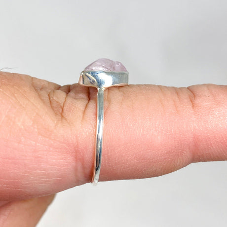 Kunzite Raw Crystal Fine Band Ring R3701-KUN - Nature's Magick