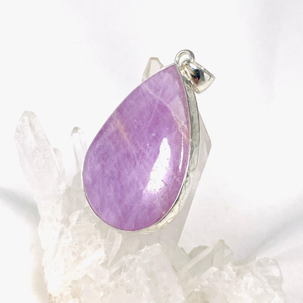 Kunzite teardrop pendant KPGJ3896