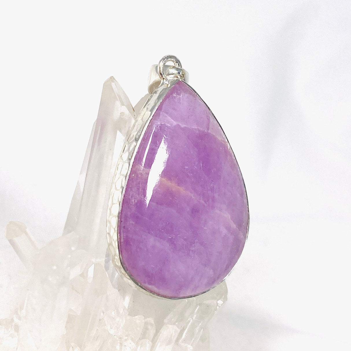 Kunzite teardrop pendant KPGJ3896