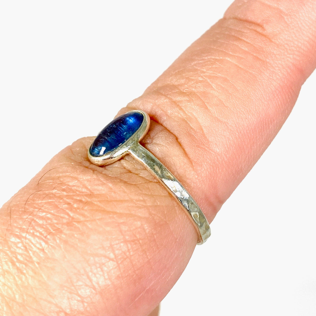 Kyanite fine beaten band ring s.10 KRGJ2687