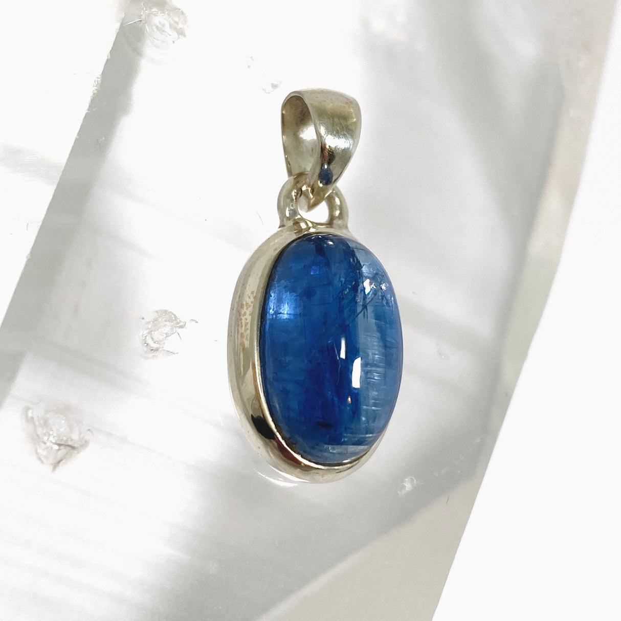 Kyanite (Nepal) Oval Cabochon Pendant PPGJ1252
