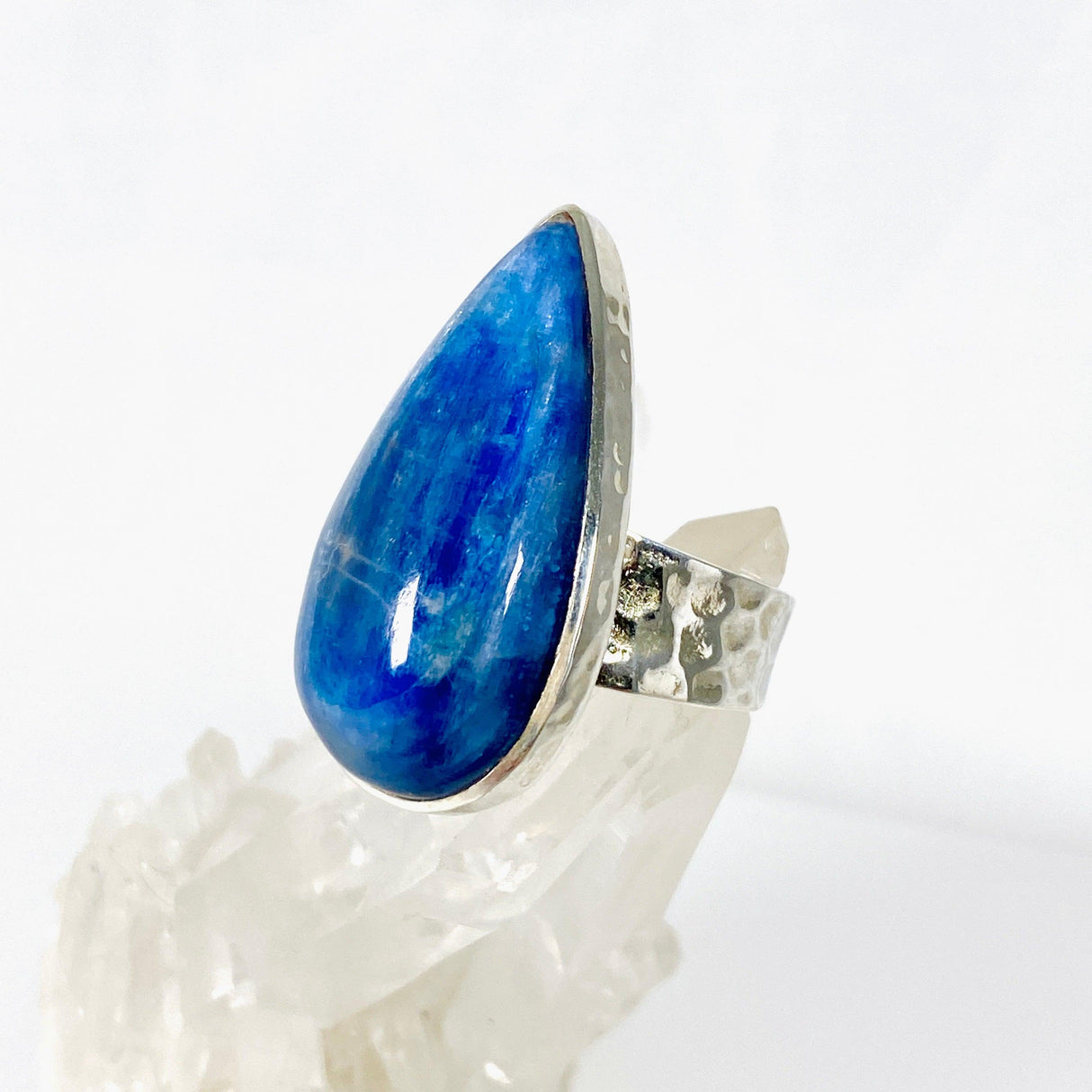 Kyanite teardrop beaten band ring s.8 KRGJ2700