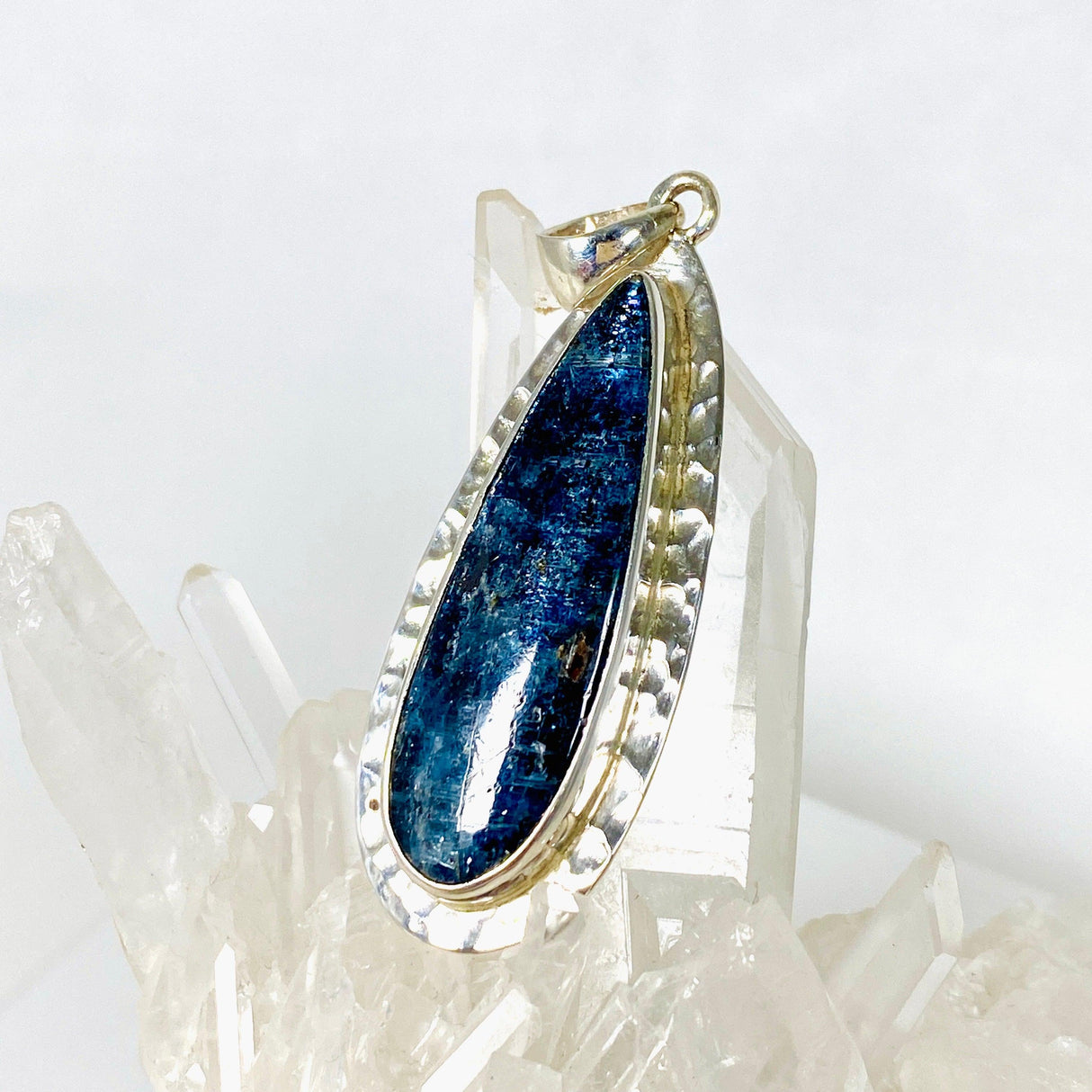 Kyanite teardrop pendant KPGJ3453