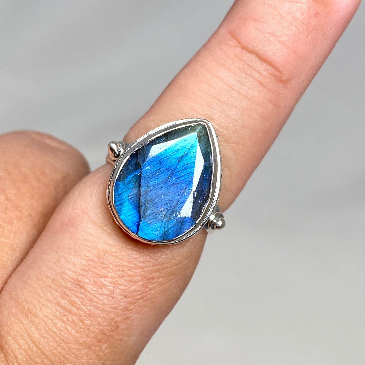 Labradorite Faceted Teardrop Ring in a Decorative Setting R3817 - Nature's Magick