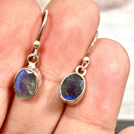 Labradorite petite oval faceted earrings R2363-LBO - Nature's Magick