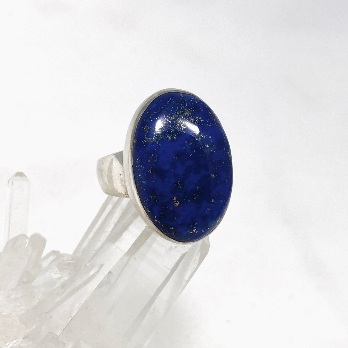 Lapis Lazuli Oval Ring Size 7 KRGJ2049 - Nature's Magick