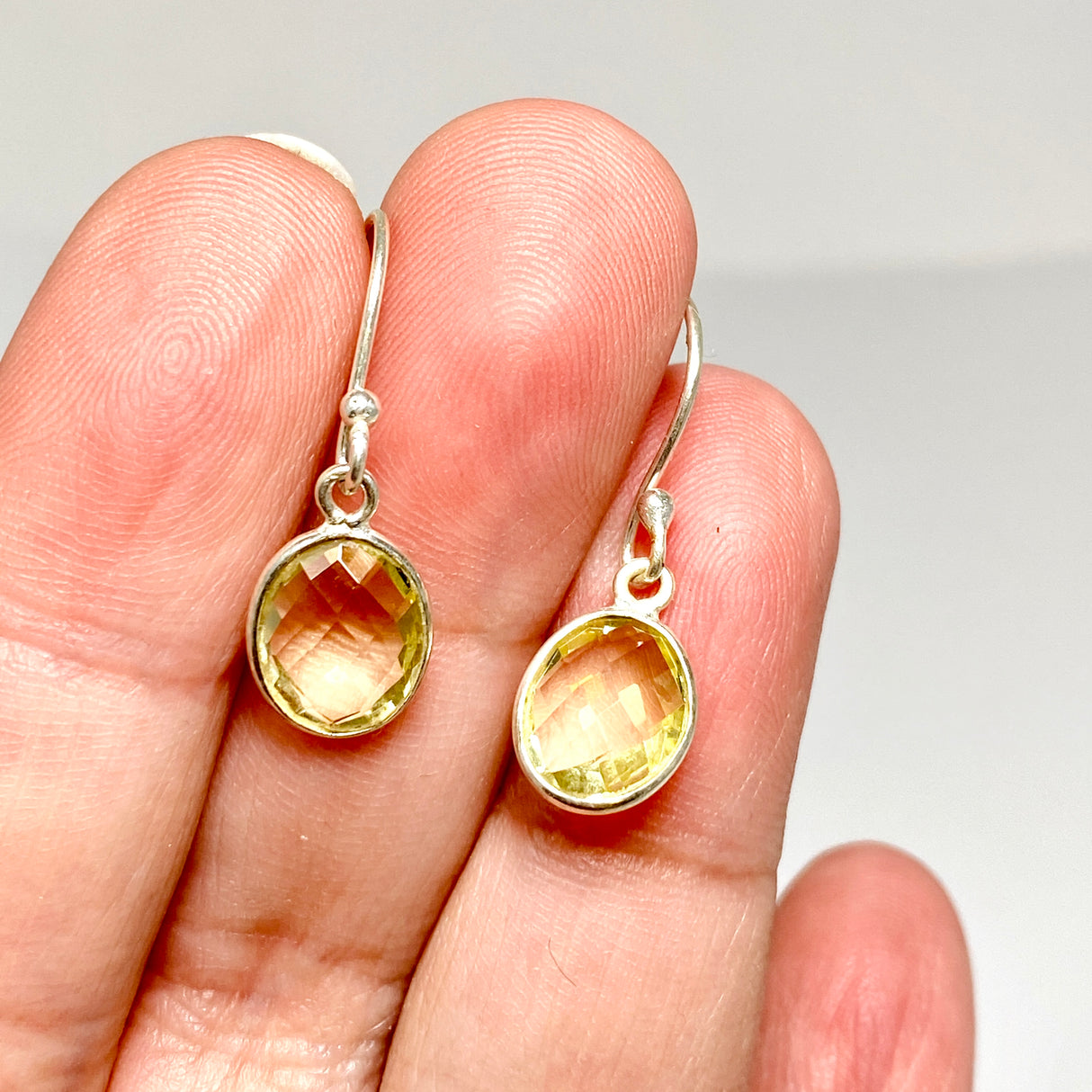 Lemon Quartz Oval Checkerboard Faceted Earrings PEGJ404