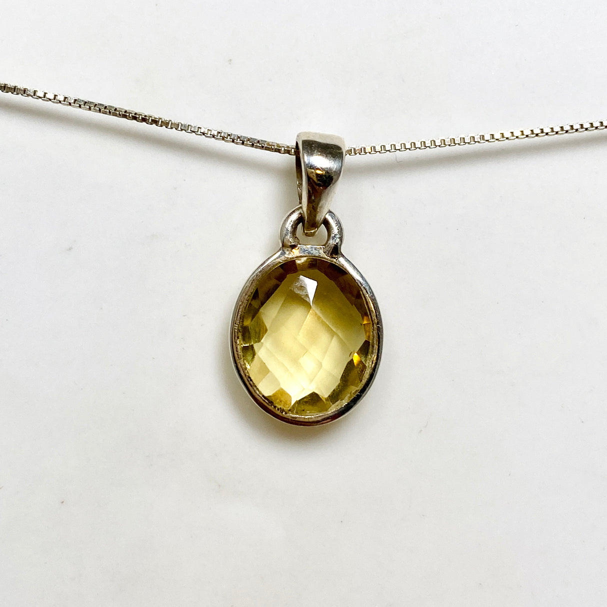 Lemon Quartz Oval Checkerboard Faceted Pendant PPGJ1304