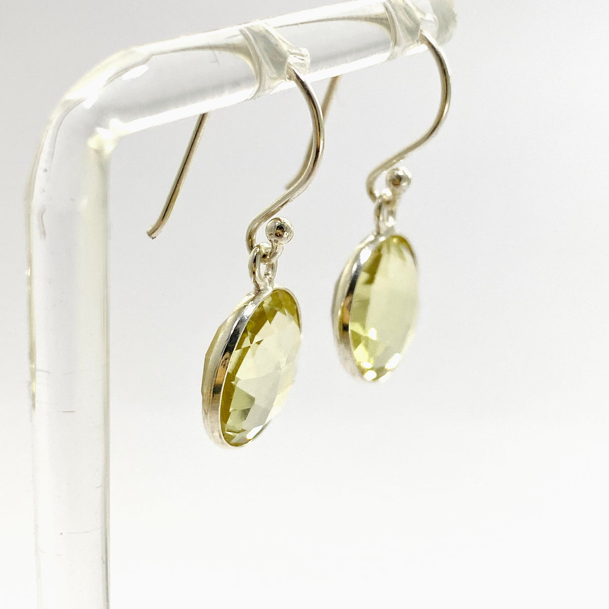 Lemon Quartz Round Checkerboard Faceted Earrings PEGJ335