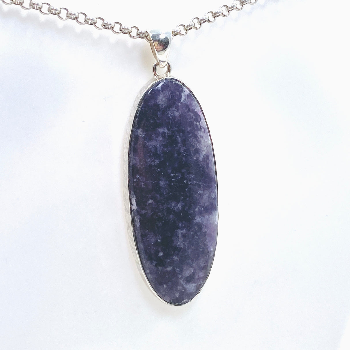 Lepidolite Oval Cabochon Pendant in a Hammered Setting KPGJ4608