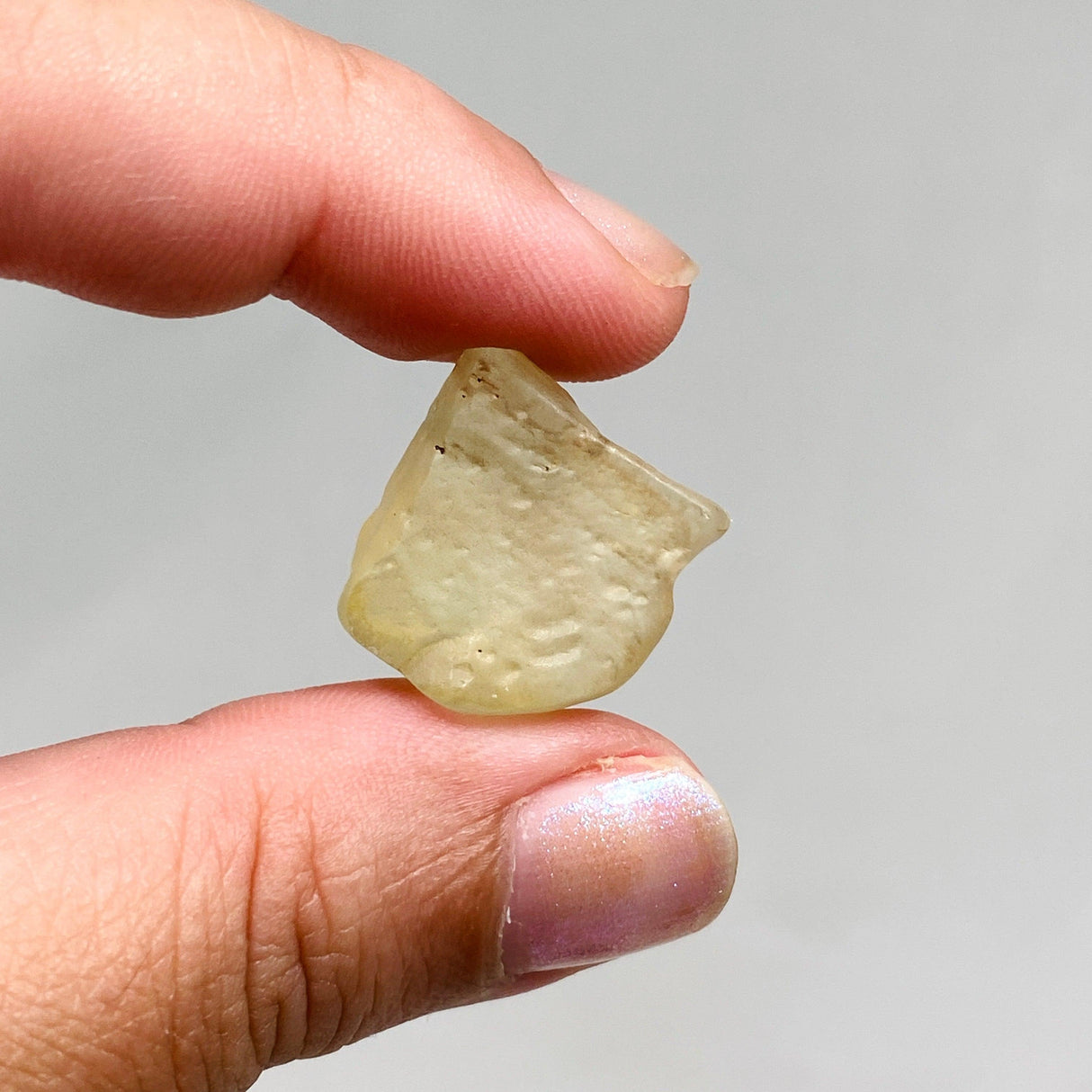 Libyan Desert Glass LDG-08 - Nature's Magick