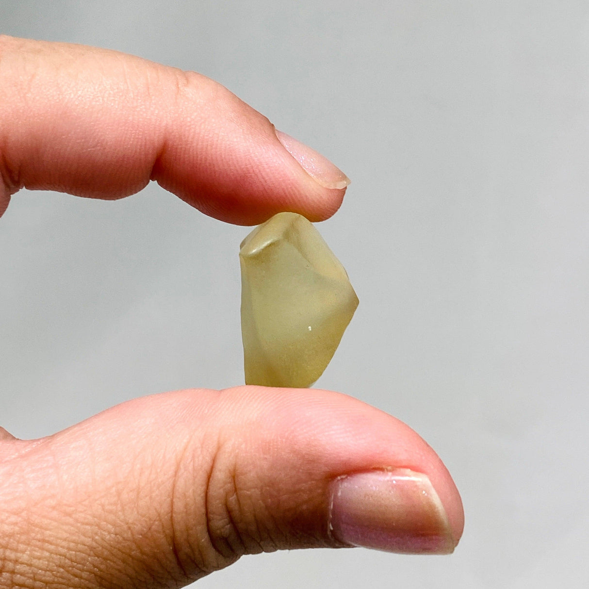 Libyan Desert Glass LDG-09 - Nature's Magick