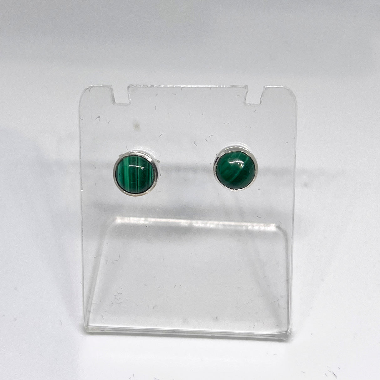 Malachite Round Cabochon Bezel Set Stud Earrings 5.5mm PSE023