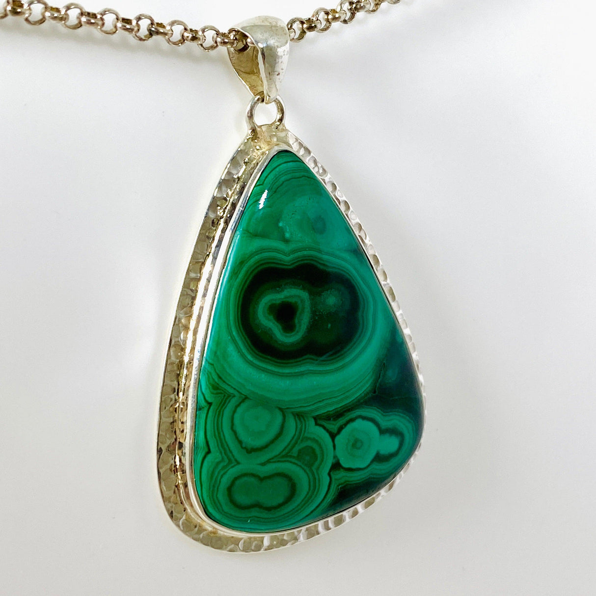 Malachite teardrop pendant KPGJ3870