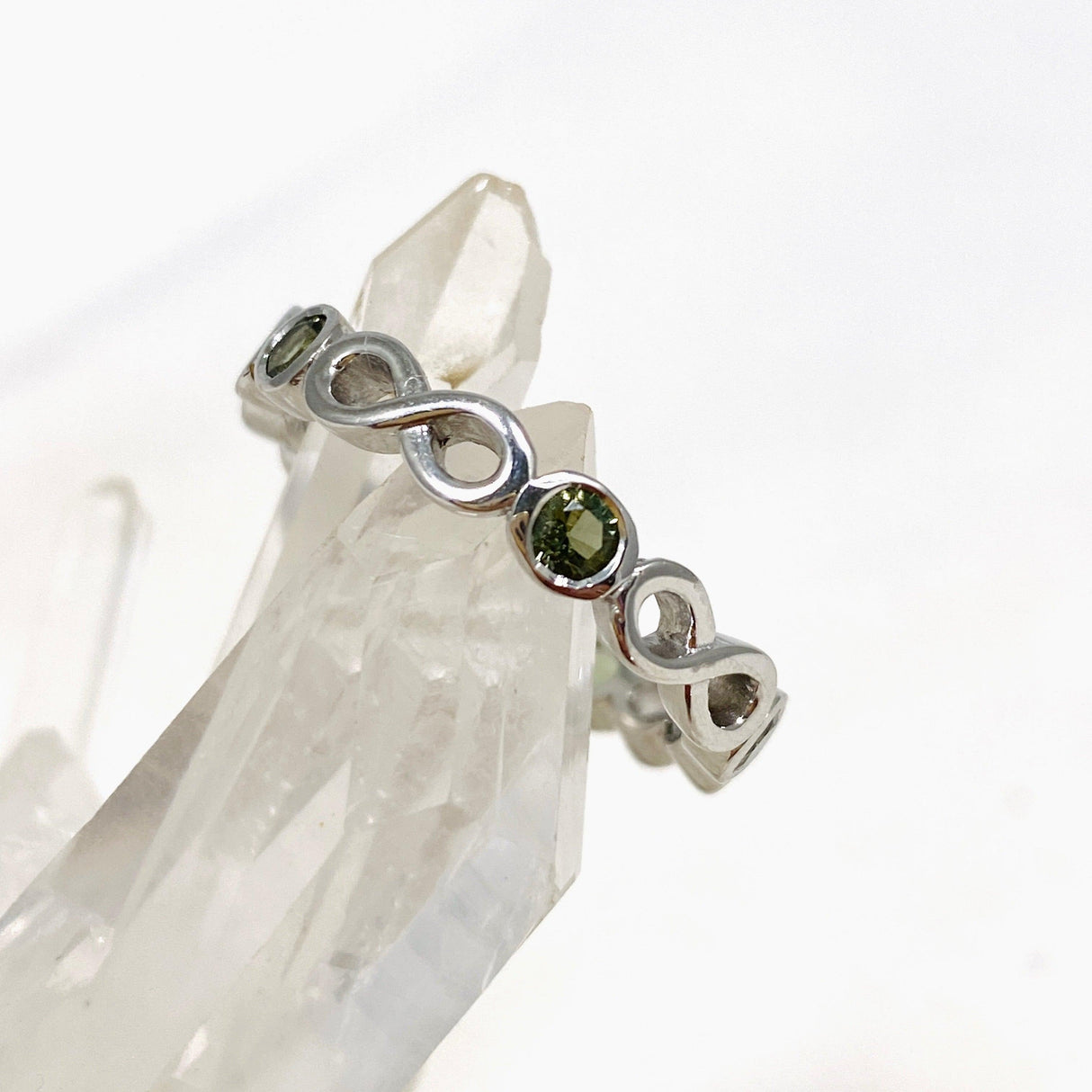 Moldavite Infinity 5 Stone Ring IVMR-02 - Nature's Magick